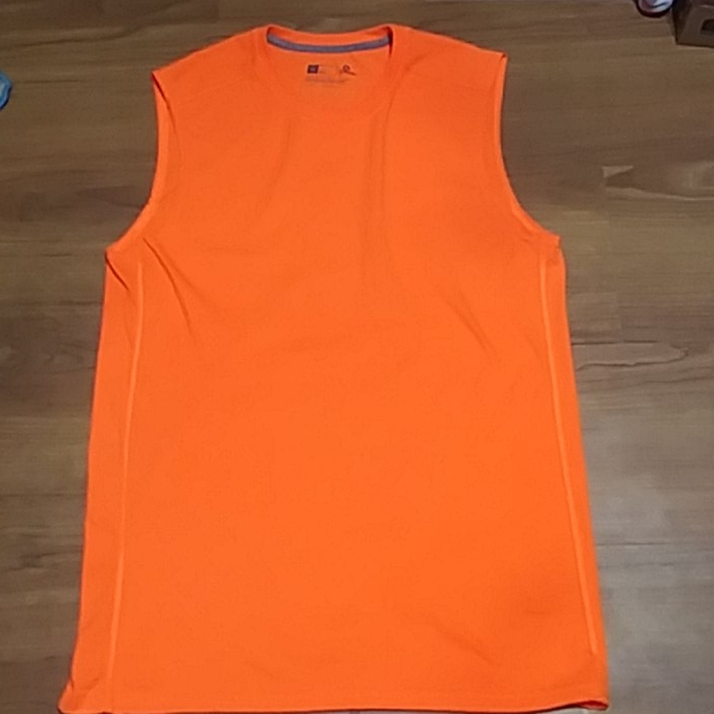 NWOT mens "Xersion" orange sleeveless tee